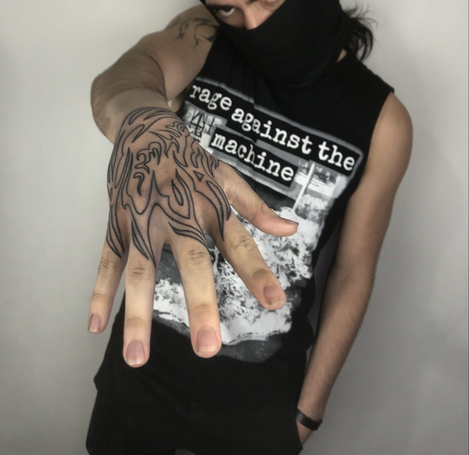 Estilos de tattoo - cybertribal e cybersigilism